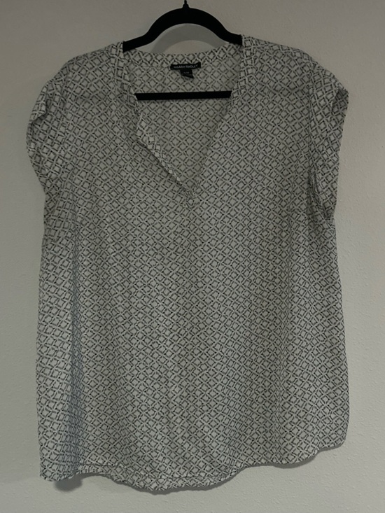 Hilary Radley Tops - Hilary Radley Black and White Geometric Cap-Sleeve Blouse